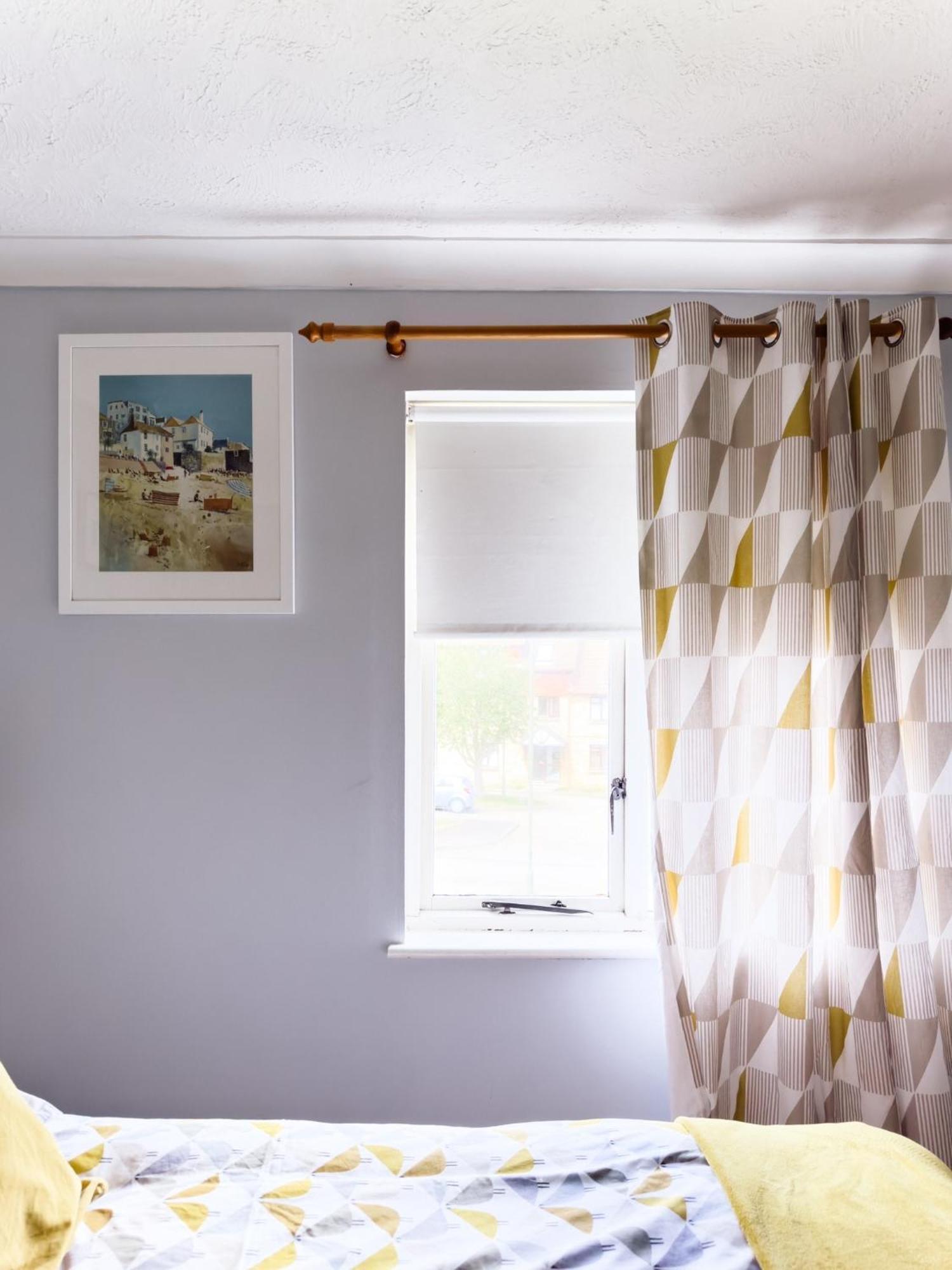 Beautiful Apartment In Guildford With Parking Send 외부 사진