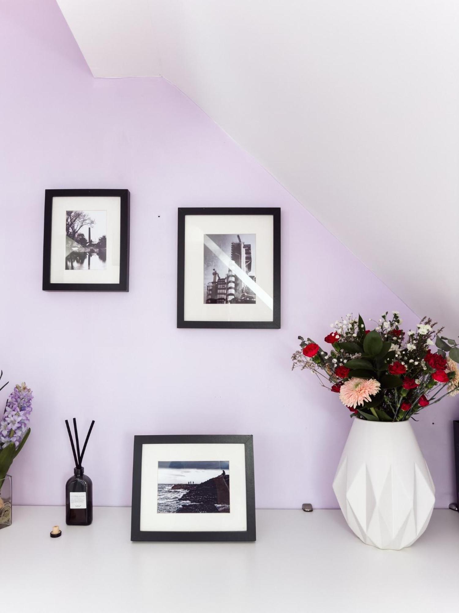 Beautiful Apartment In Guildford With Parking Send 외부 사진